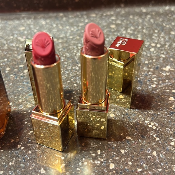 Estée Lauder cosmetics - Picture 4 of 6